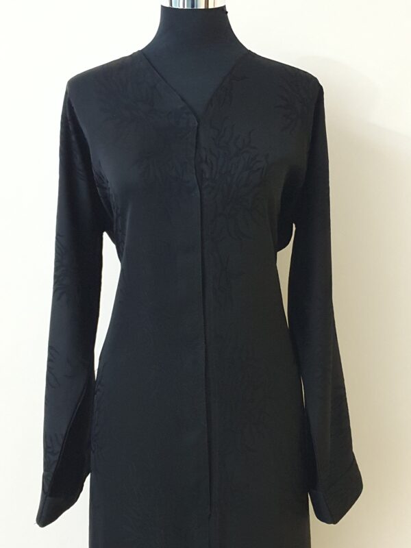 abaya-safiya-noire